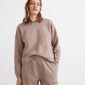 (RE)SOURCED COTTON SWING SWEATSHIRT